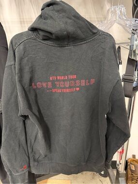 Official BTS World Tour "Love Yourself: Speak Yourself" black hoodie Large
